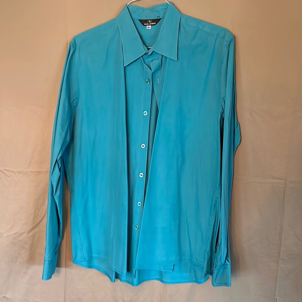 Paul Jones dress shirt, like new, size XXL